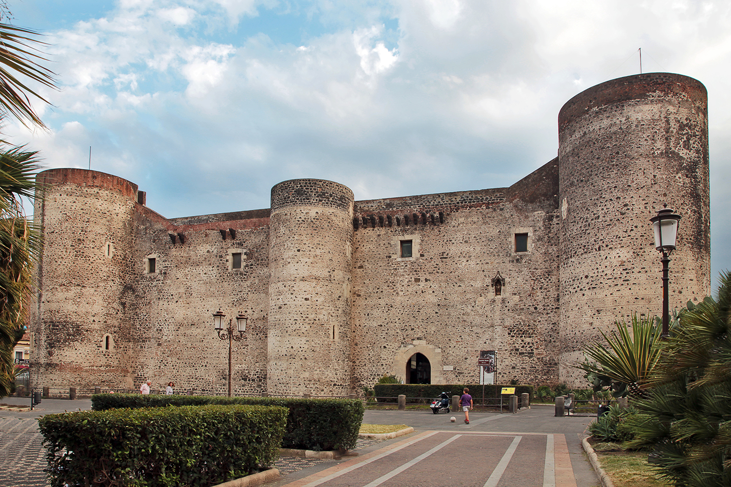 Karma Communication - Castello Ursino
